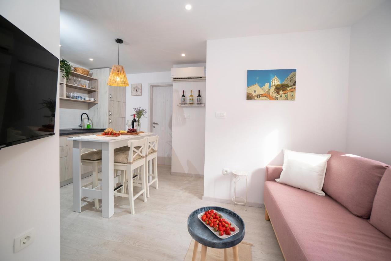New Cozy Apartment - Center Of Old Town Omiš Exteriör bild